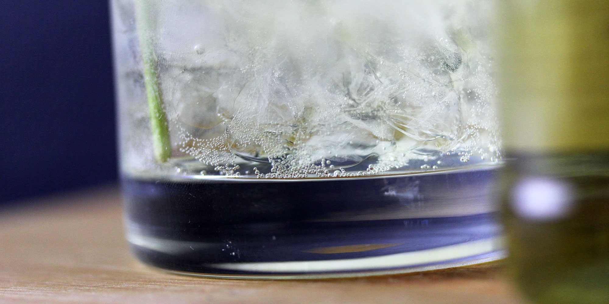 perspective bouteille menthe citron